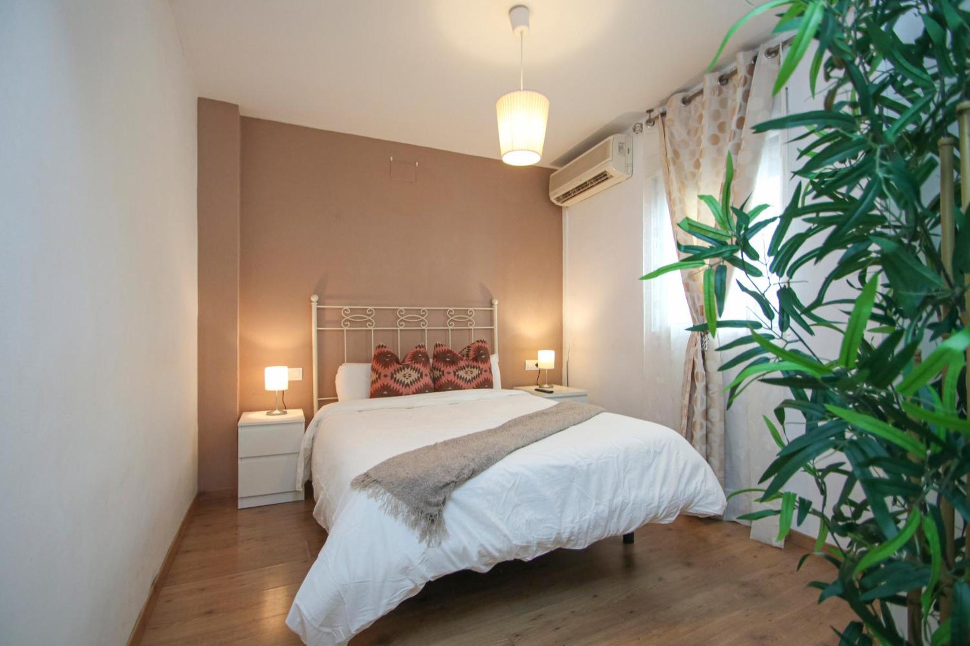 Spacious 2 Bedroom Apt In The Heart Of Triana Sevilla Eksteriør bilde