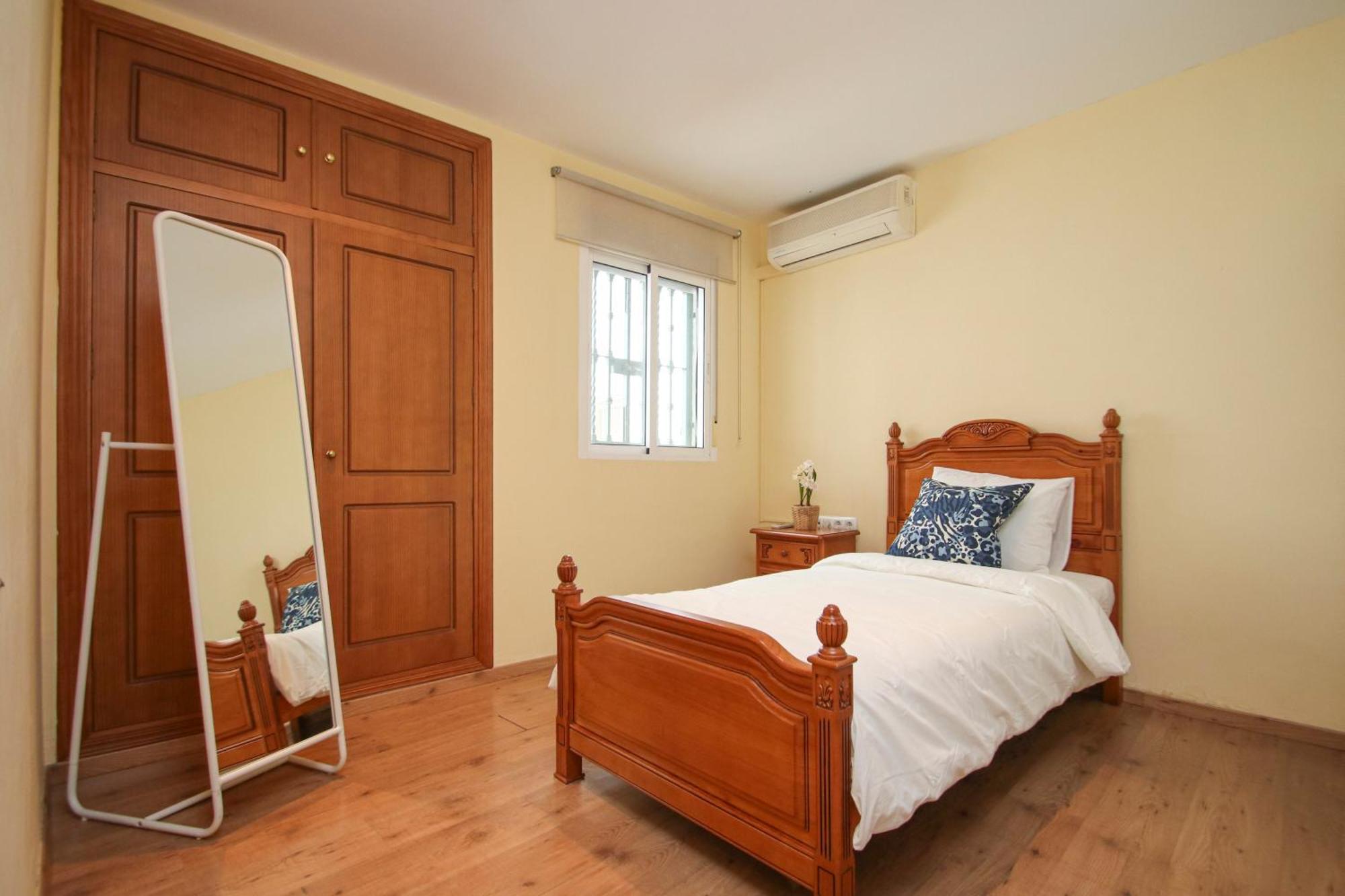 Spacious 2 Bedroom Apt In The Heart Of Triana Sevilla Eksteriør bilde